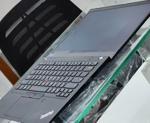New Laptop Lenovo ThinkPad t495s 16GB AMD Ryzen 7 SSD 512GB