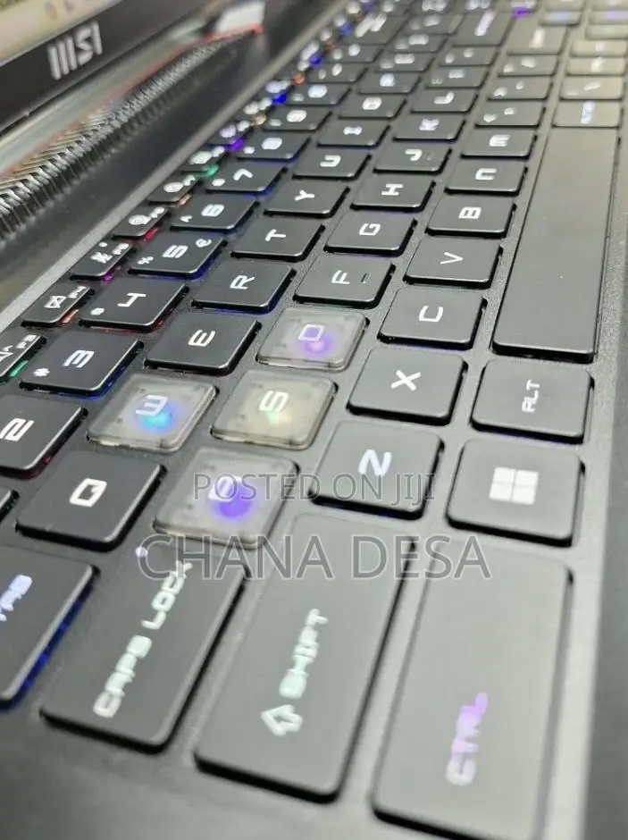 New Laptop MSI 32GB Intel Core i9 SSD 1T