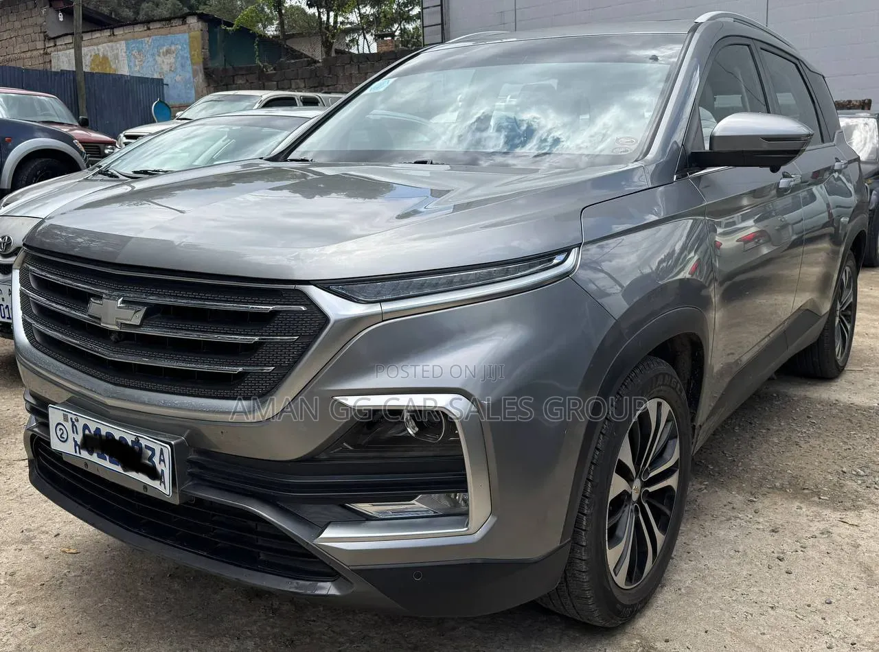 Chevrolet Captiva 2021 Gray