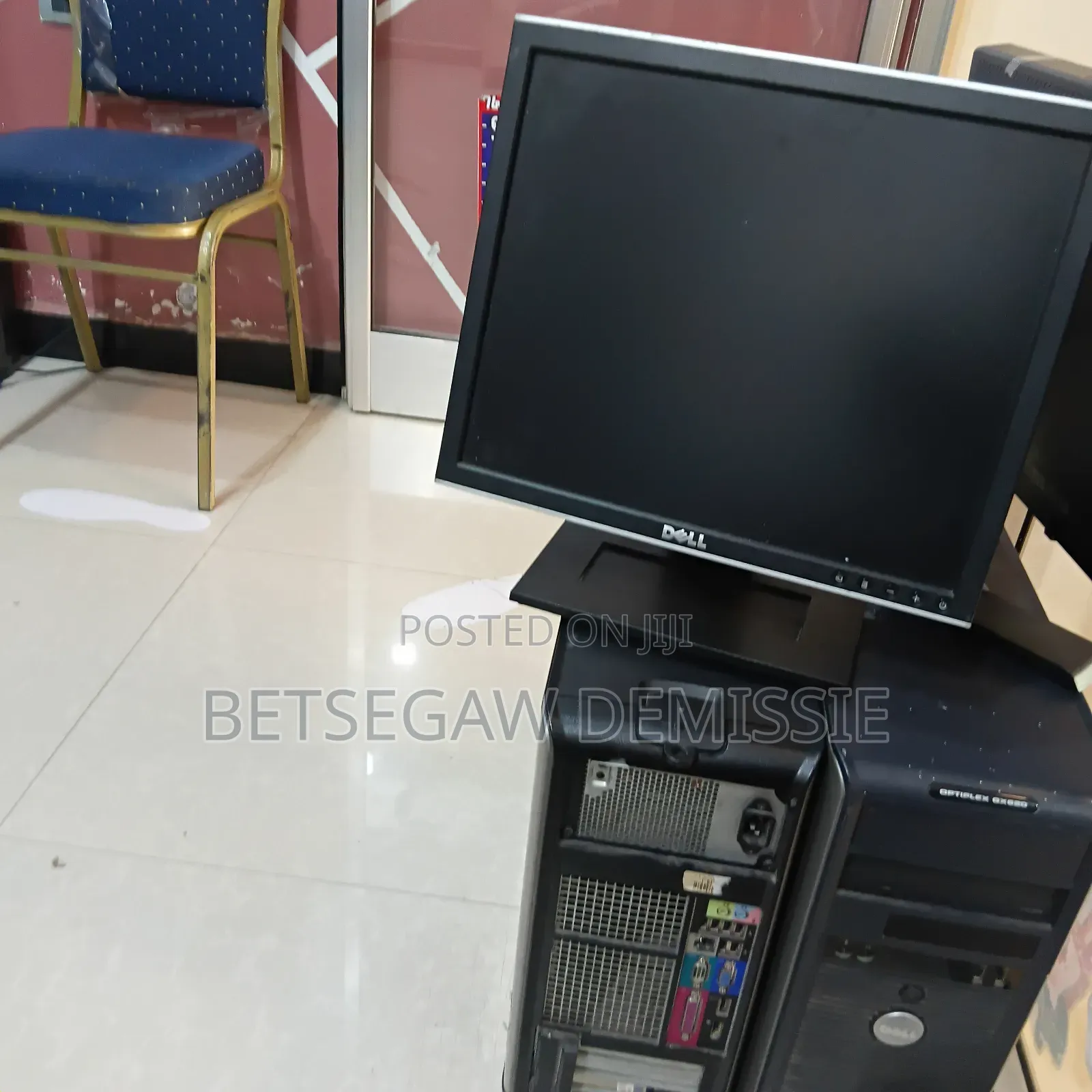 Desktop Computer Dell OptiPlex 7760 2GB Intel Pentium HDD 250GB