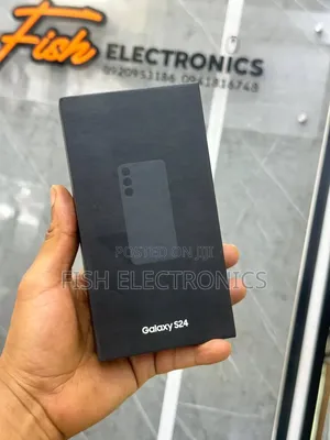 New Samsung Galaxy S24 128 GB Black