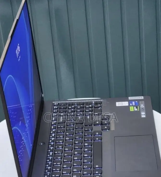 New Laptop Lenovo 16GB Intel Core i9 SSD 1T