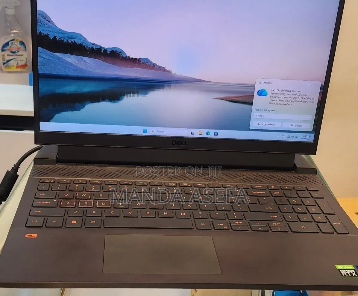 New Laptop Dell G15 5511 16GB Intel Core i7 SSD 512GB
