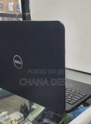 New Laptop Dell 4GB Intel Core i3 HDD 500GB