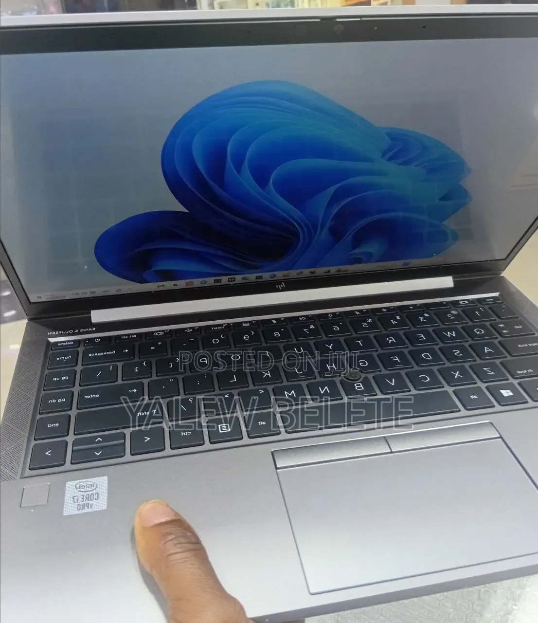 New Laptop HP ZBook Firefly 14 G7 16GB Intel Core i7 SSD 512GB