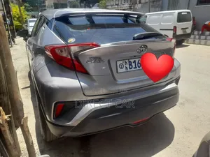 Toyota C-HR 2017 Silver