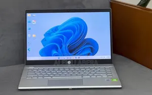 New Laptop HP Pavilion 14 16GB Intel Core i7 SSD 512GB