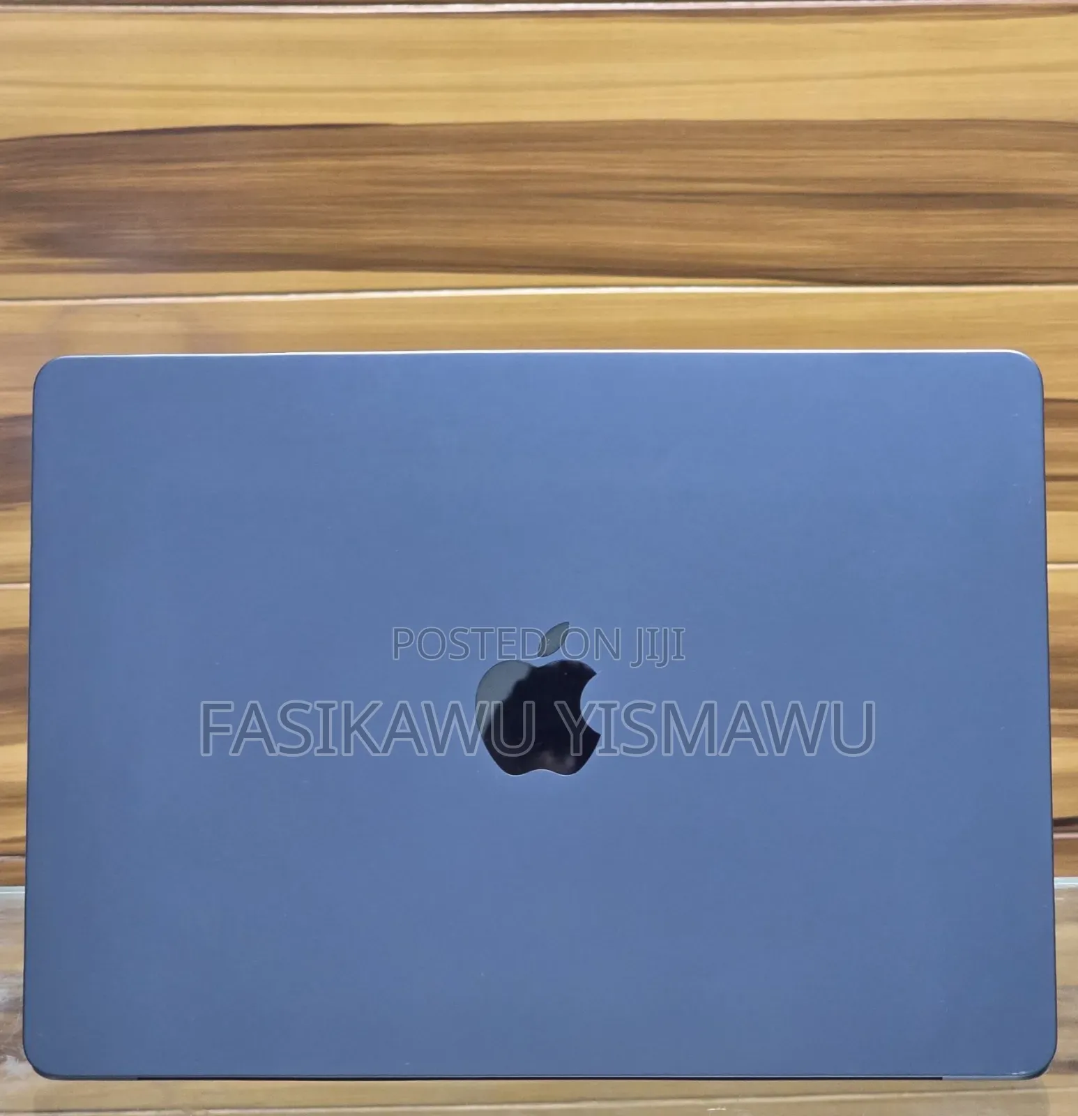 New Laptop Apple MacBook Air 2025 M4 13-inch 16GB Apple M4 SSD 256GB