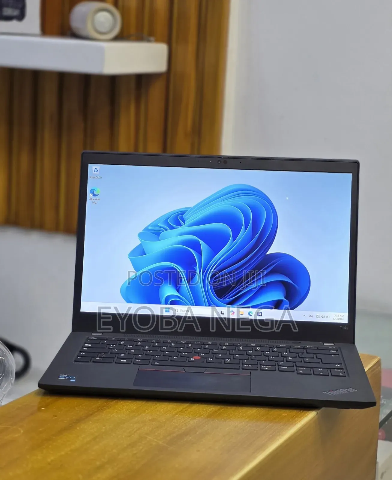 New Laptop Lenovo ThinkPad T14s Gen 2 16GB Intel Core i7 SSD 512GB