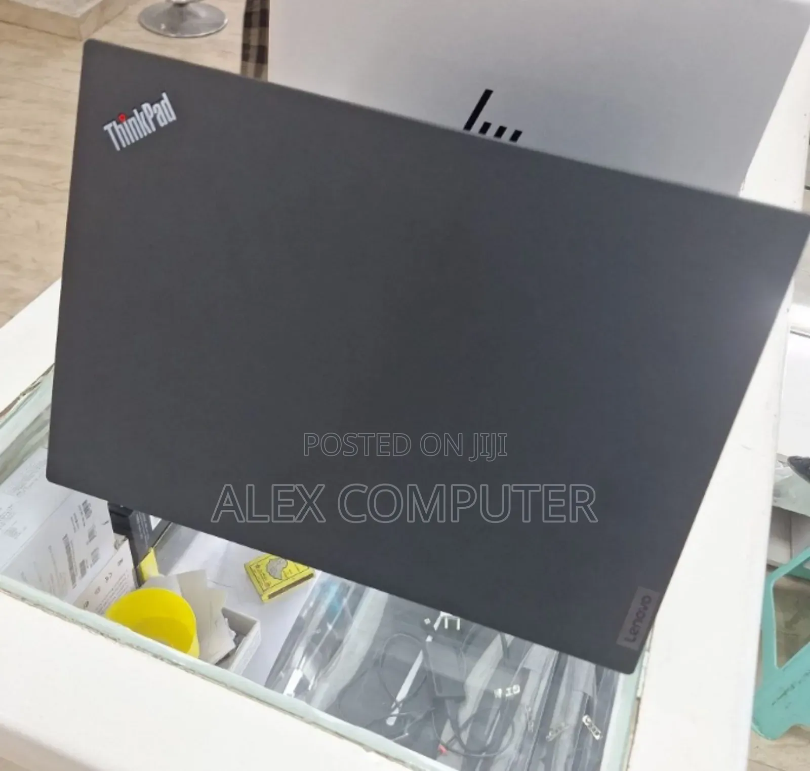 New Laptop Lenovo ThinkPad T14s Gen 2 16GB Intel Core i7 SSD 512GB