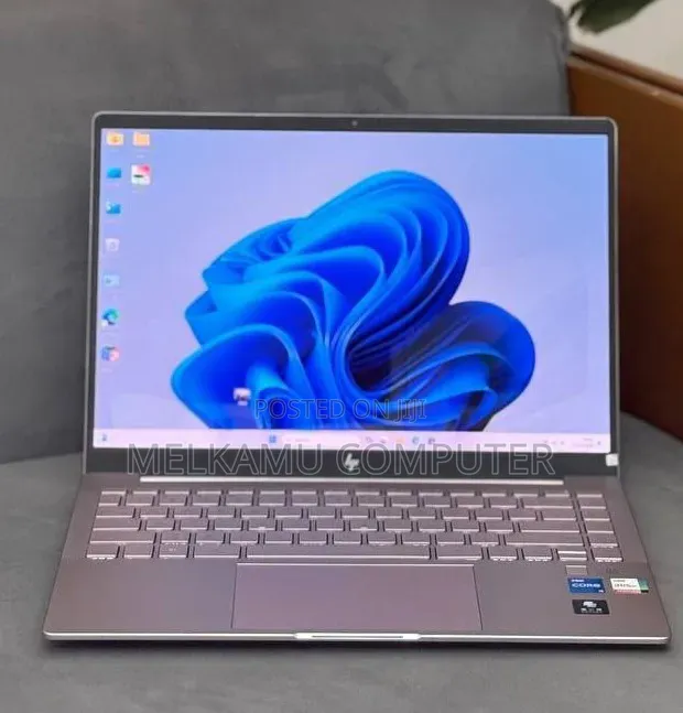 New Laptop HP Pavilion 14 16GB Intel Core i5 SSD 1T