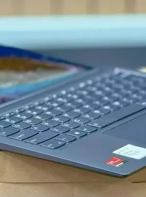New Laptop Lenovo Yoga 2 16GB AMD Ryzen 7 SSD 512GB