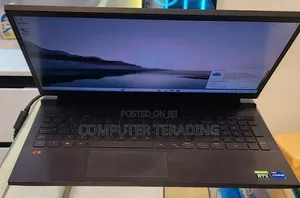 New Laptop Dell G15 5511 16GB Intel Core i7 SSD 512GB