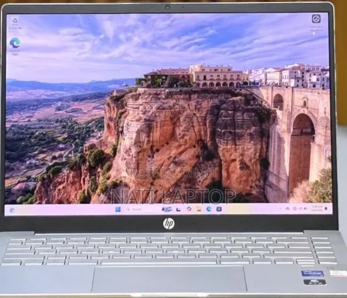 New Laptop HP Pavilion 14 16GB Intel Core i5 SSD 512GB