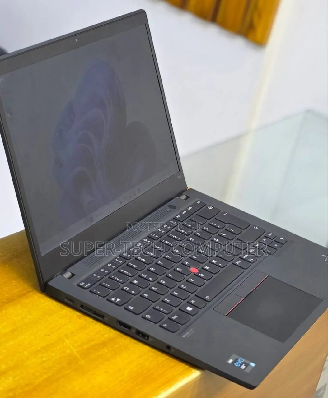 New Laptop Lenovo ThinkPad T14s Gen 2 16GB Intel Core i7 SSD 512GB