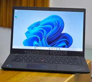 New Laptop Lenovo ThinkPad T14s Gen 2 16GB Intel Core i7 SSD 512GB