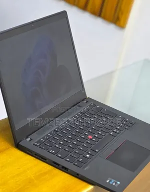New Laptop Lenovo ThinkPad T14s Gen 2 16GB Intel Core i7 SSD 512GB