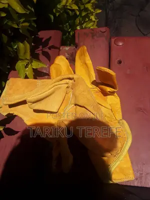 Glove Tight
