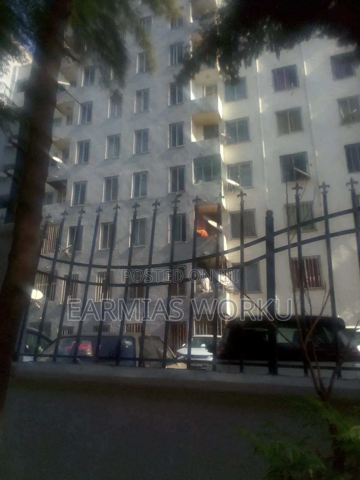2bdrm Condo in አዲሱ ጂ7*ላይ, Kolfe Keranio for sale