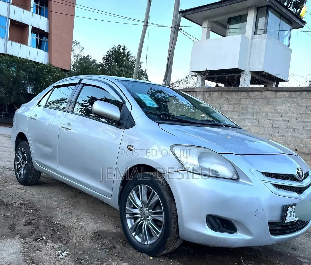 Toyota Yaris 2010 Silver
