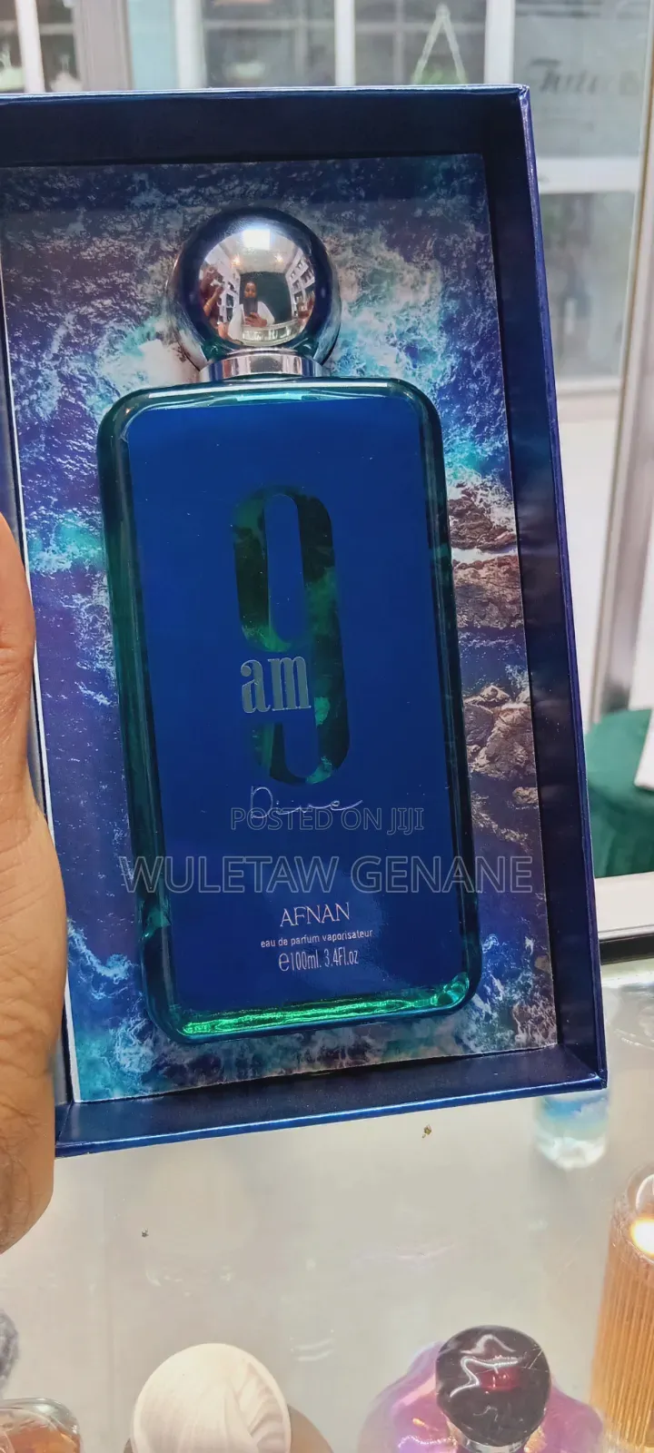 Pawi Perfume