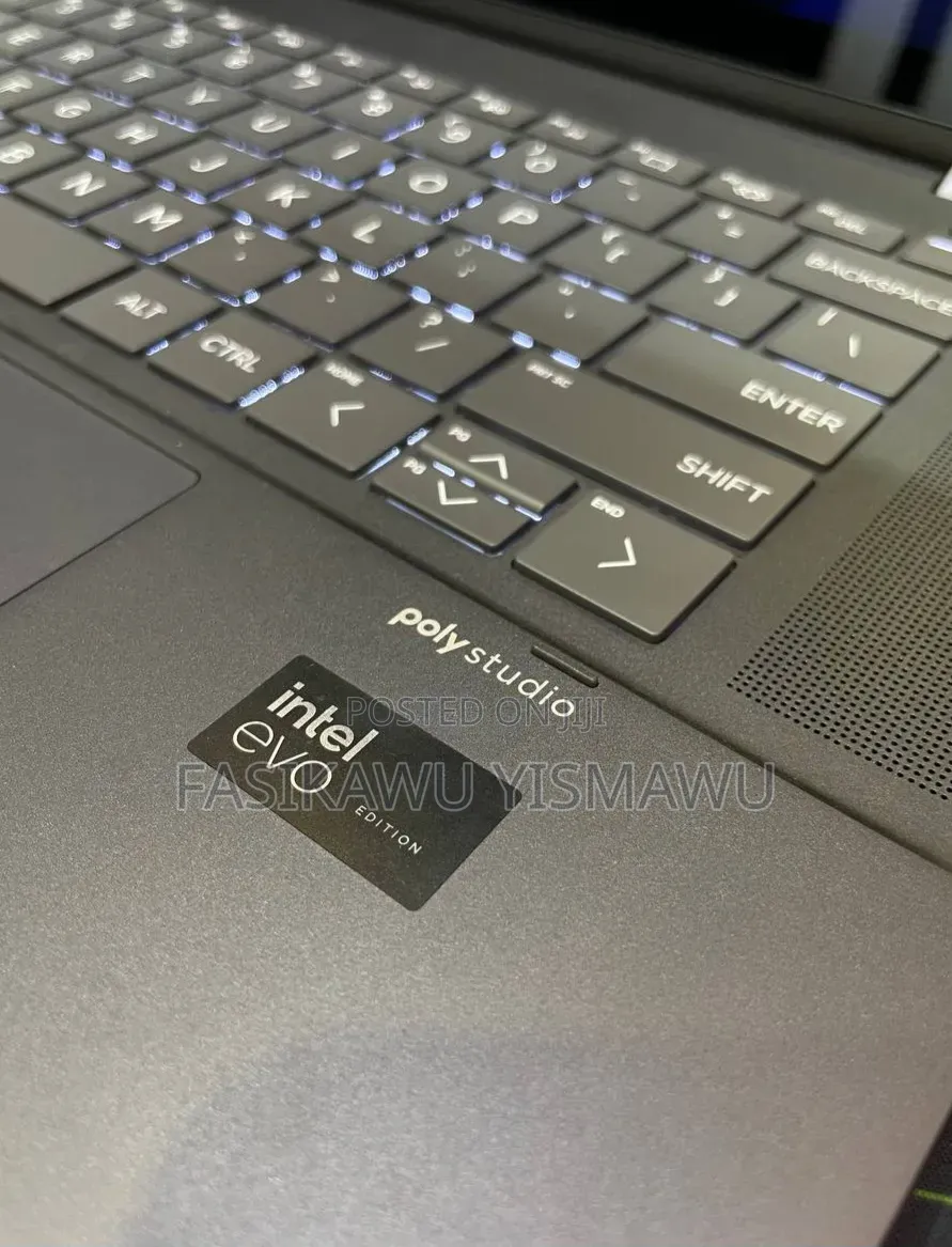 New Laptop HP Spectre 14 16GB Intel Core Ultra 7 SSD 1T