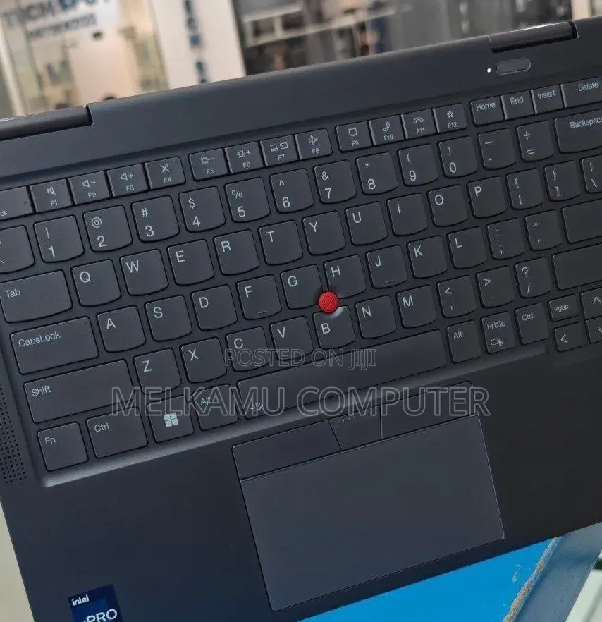 New Laptop Lenovo ThinkPad X1 Yoga 32GB Intel Core i7 SSD 512GB