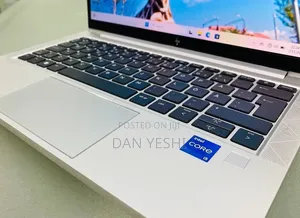New Laptop HP EliteBook 830 G8 16GB Intel Core i5 SSD 512GB