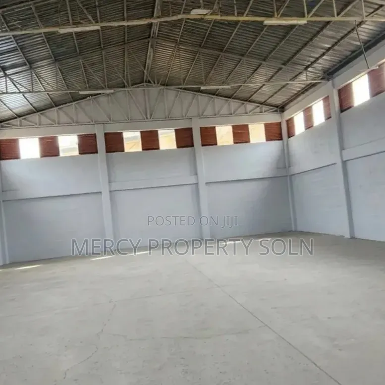Warehouse for Rent Megenagna Bole Area የሚከራይ መጋዘን መገናኛ አከባቢ