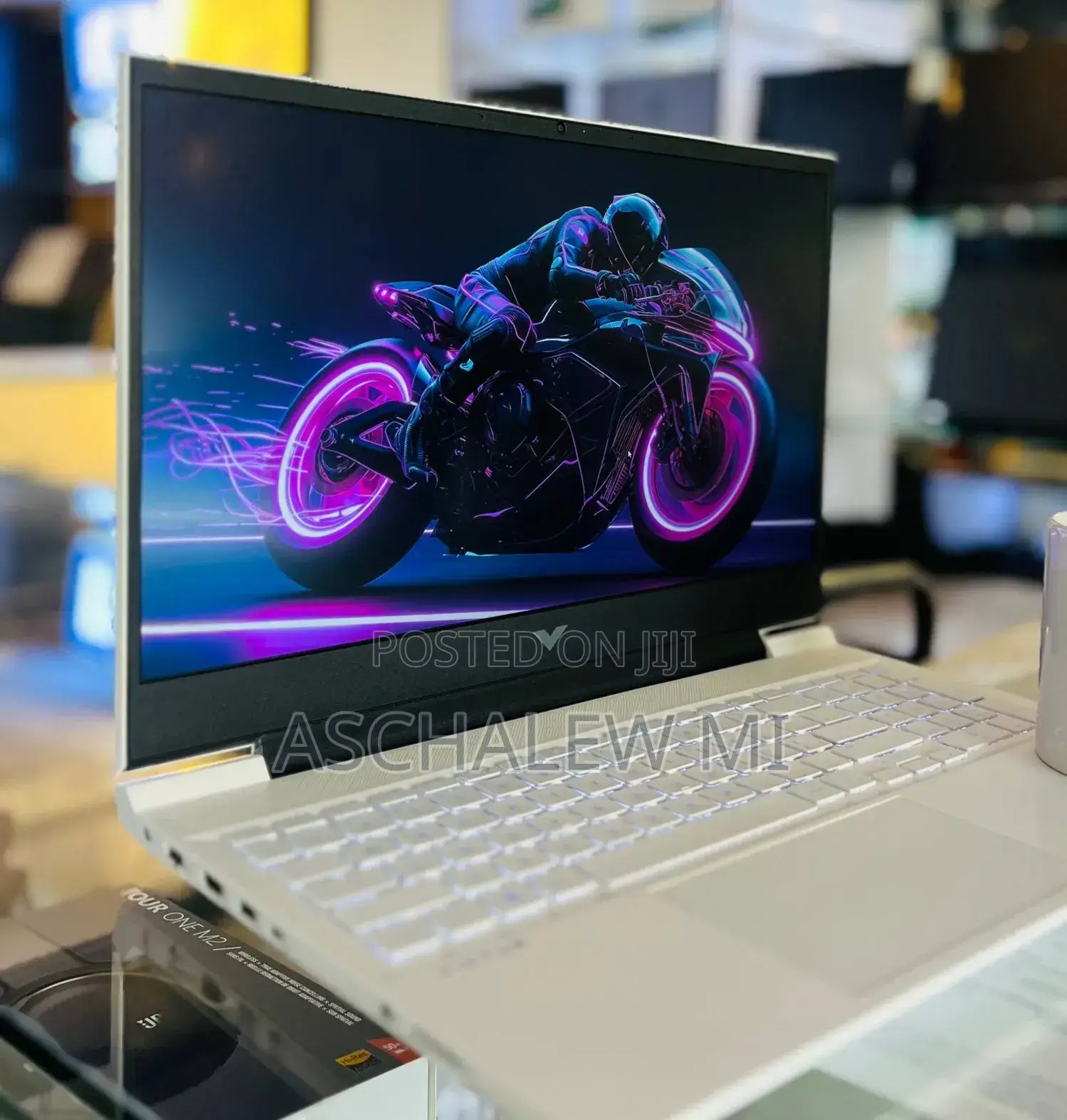 New Laptop HP Victus 15 16GB Intel Core i7 SSD 512GB