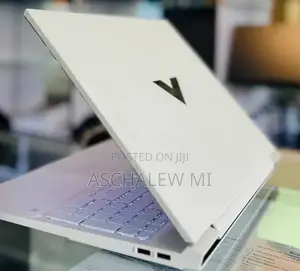 New Laptop HP Victus 15 16GB Intel Core i7 SSD 512GB