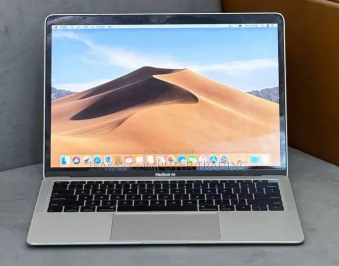 New Laptop Apple MacBook Air 2019 8GB Intel Core i5 SSD 128GB