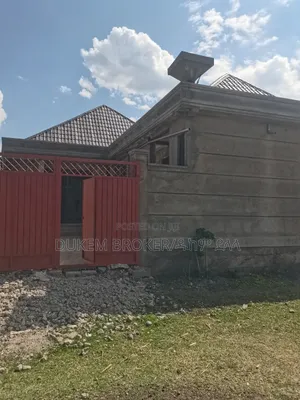 6bdrm House in Dukem, East Shewa for sale