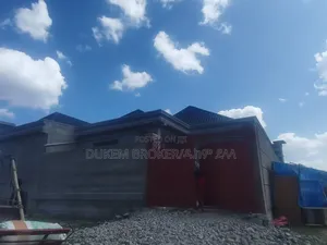 6bdrm House in Dukem, East Shewa for sale