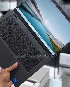 New Laptop Dell Latitude 3440 16GB Intel Core i7 SSD 512GB