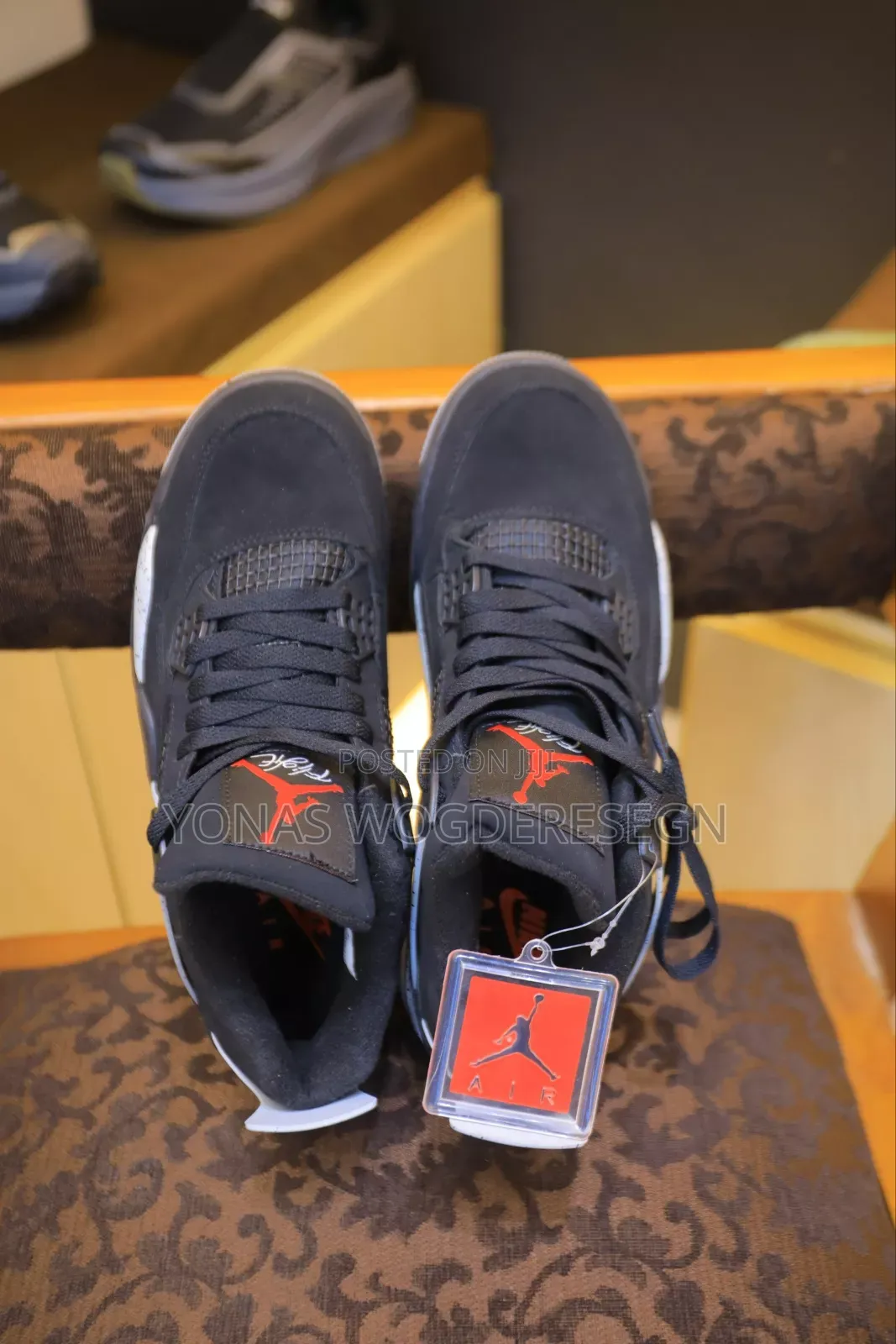 Air Jordan 4 Original Sneakers – Premium Authentic Design Comfort