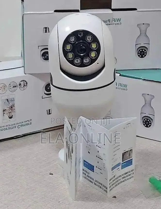 Calus E27pro-4g Smart Camera Designed to Fit Into a Standard