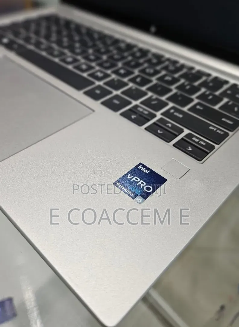 New Laptop HP 16GB Intel Core i5 SSD 512GB