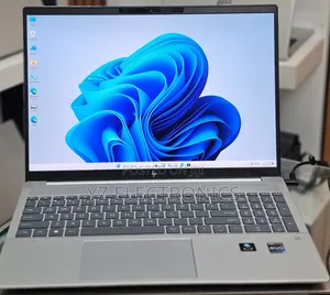 New Laptop HP Pavilion 15 16GB Intel Core i7 SSD 1T
