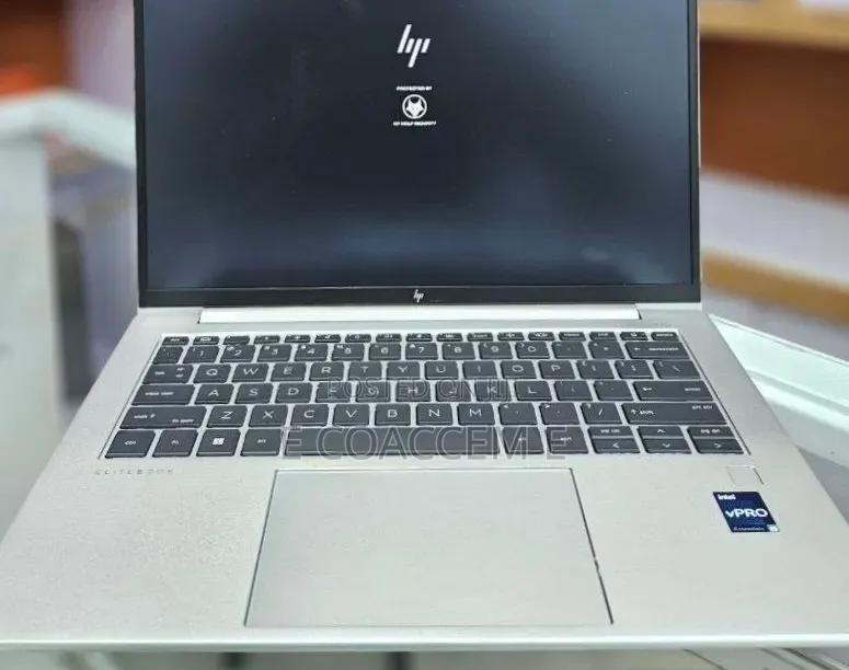 New Laptop HP 16GB Intel Core i5 SSD 512GB