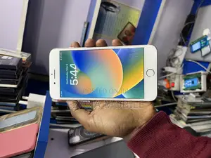 Apple iPhone 8 Plus 64 GB Gold