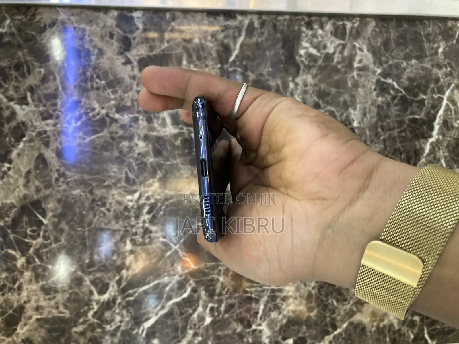 New Samsung Galaxy S20+ 5G 128 GB Black