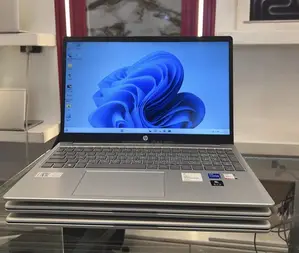 New Laptop HP Stream Notebook 16GB Intel Core i5 SSD 1T
