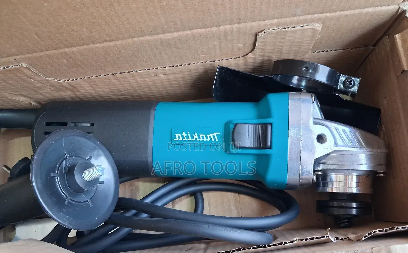 Makita 840w Angle Grinder