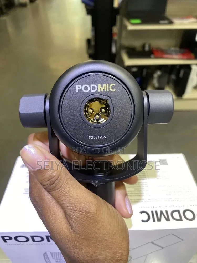 Røde Podmic Dynamic Podcasting Microphone.