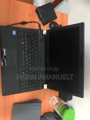 Laptop Toshiba Tecra R950 8GB Intel Core i5 HDD 500GB
