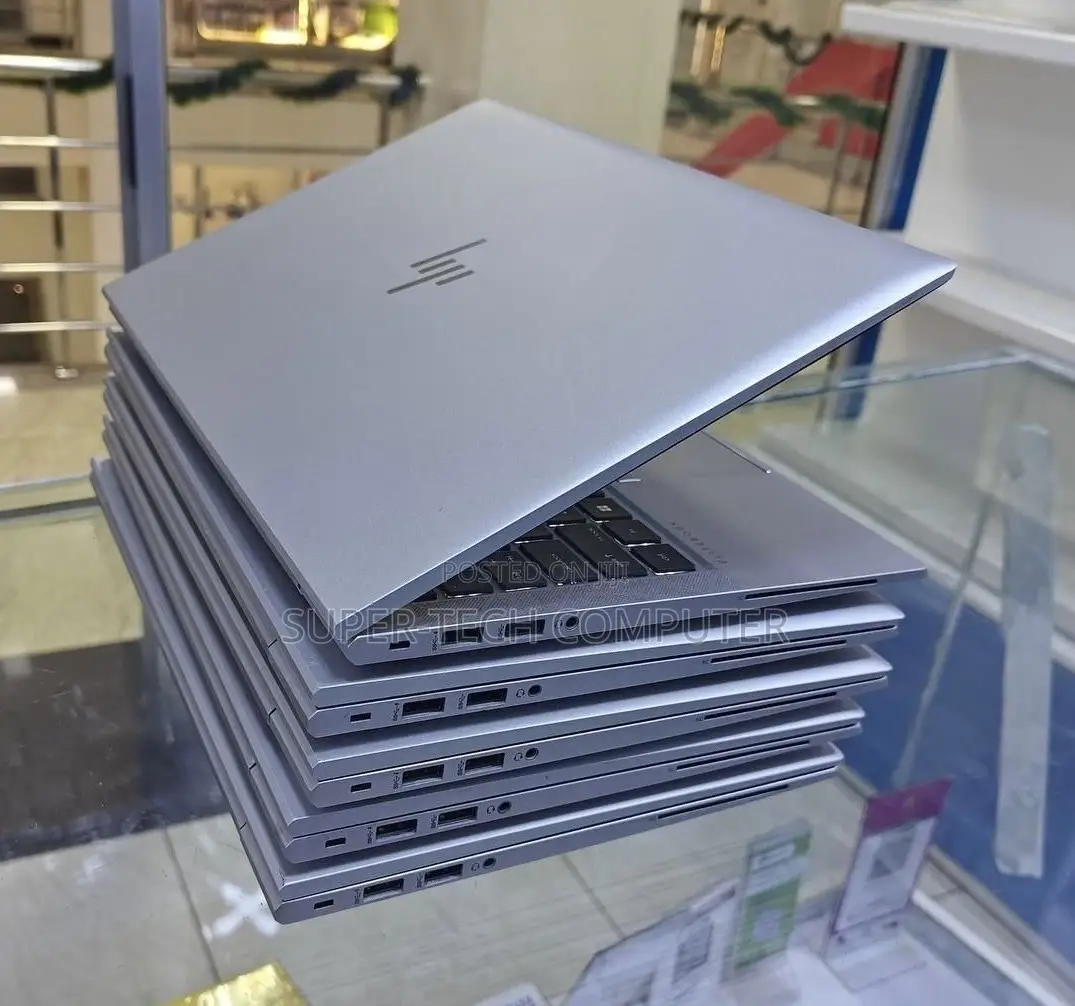 New Laptop HP EliteBook 845 G8 16GB AMD Ryzen 5 SSD 512GB