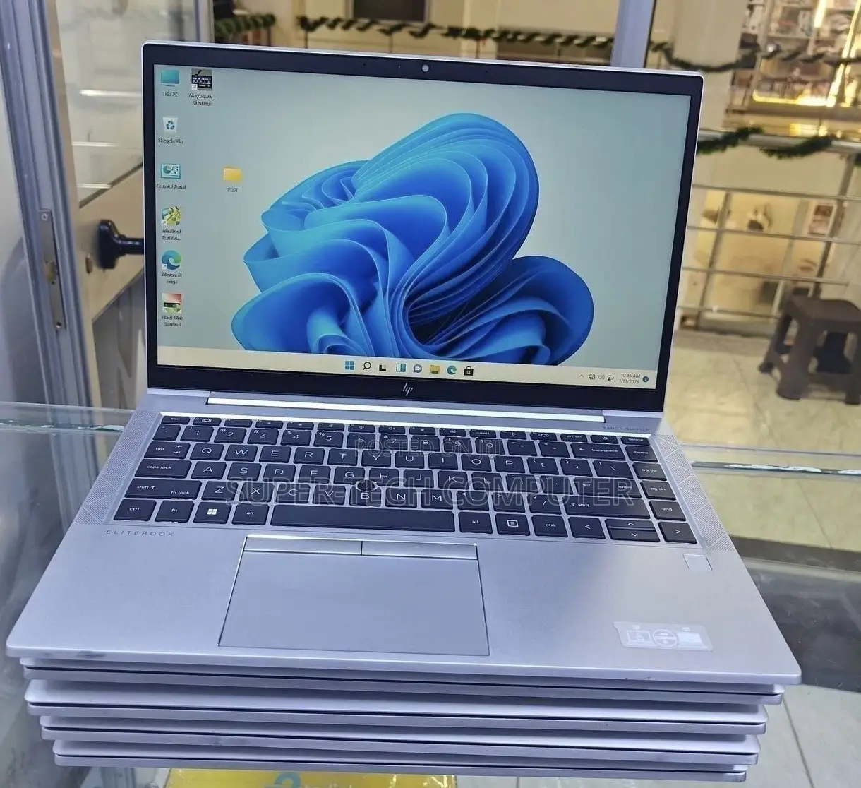New Laptop HP EliteBook 845 G8 16GB AMD Ryzen 5 SSD 512GB