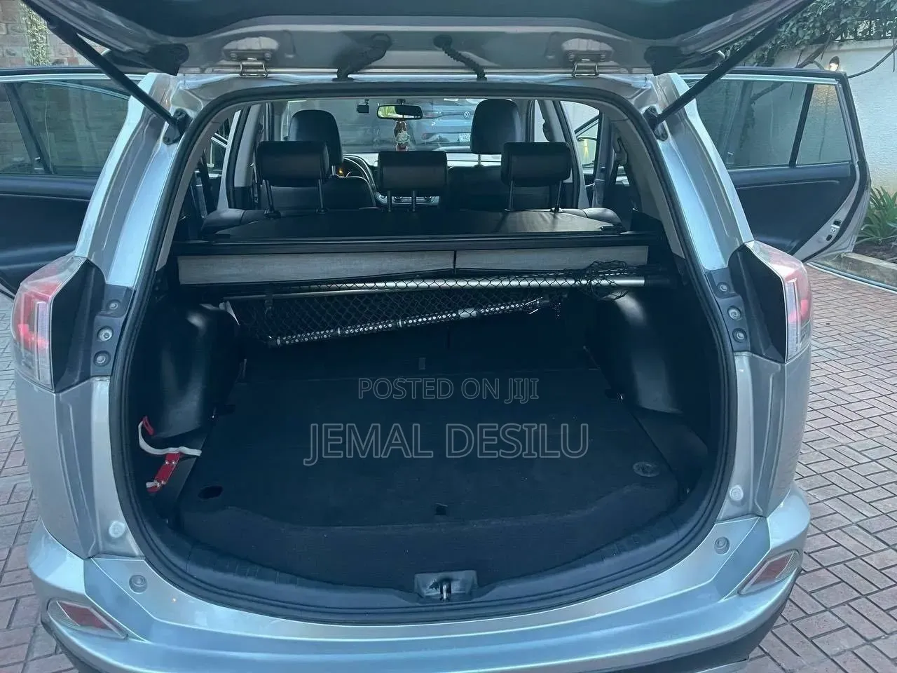 Toyota RAV4 2016 Silver