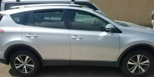 Toyota RAV4 2016 Silver